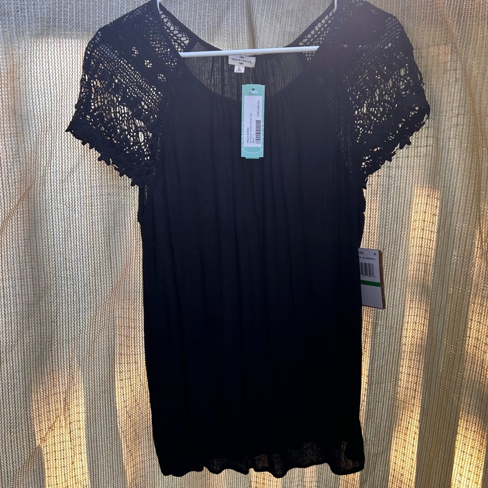 Woman’s blouse *NWT*